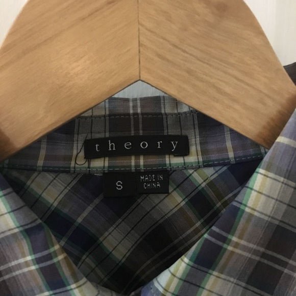 Theory button down - Picture 4 of 7